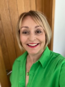 Nicola Calvert
